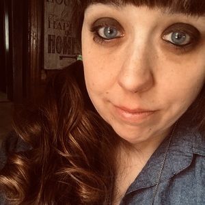 Meet your Posher, Tracy jo